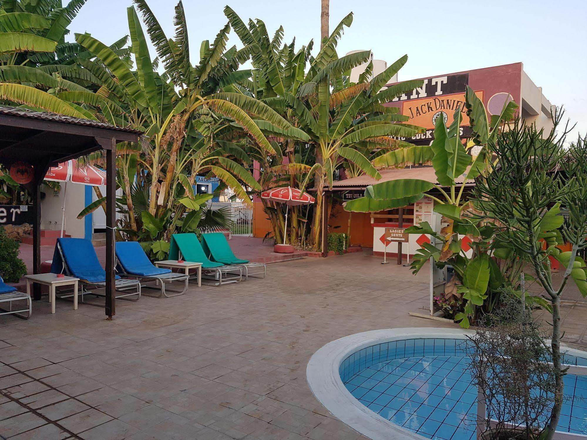 Kkaras Hotel 3 Star Agia Napa Exterior foto