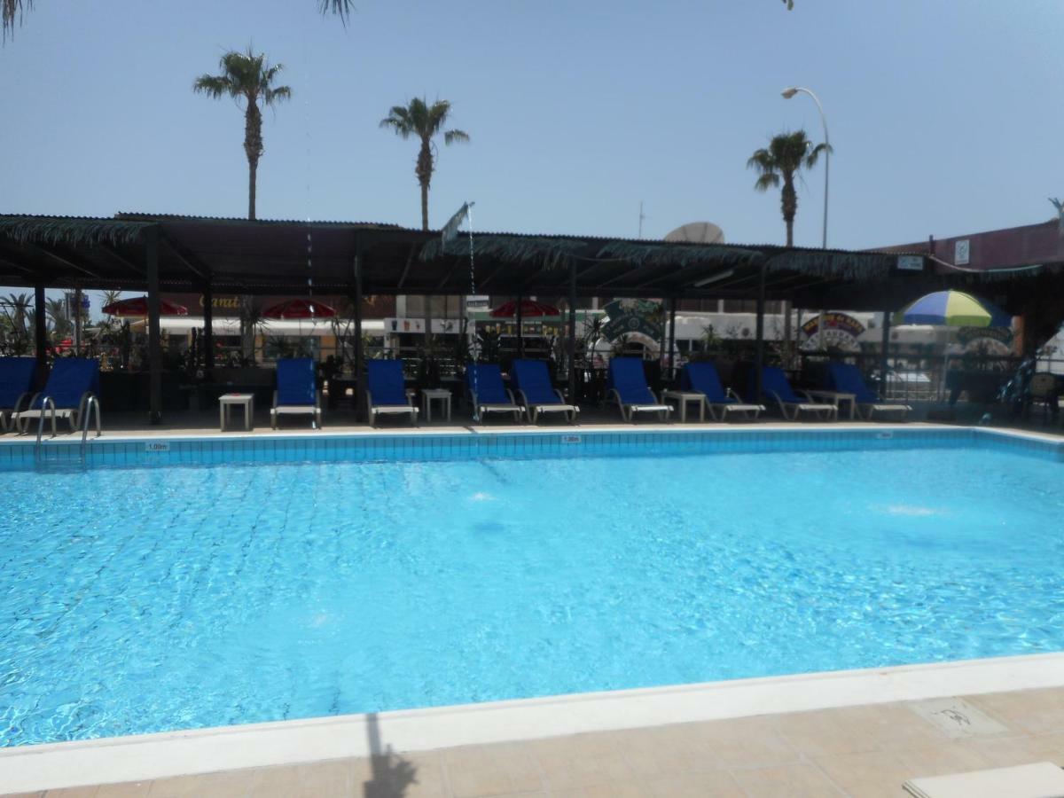 Kkaras Hotel 3 Star Agia Napa Exterior foto